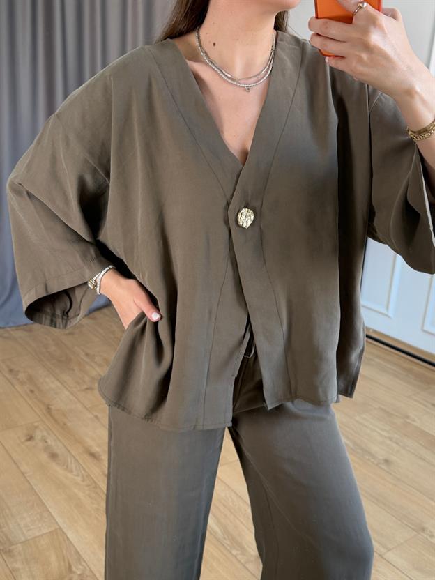 Haki Yan Yırtmaçlı Kimono Takım