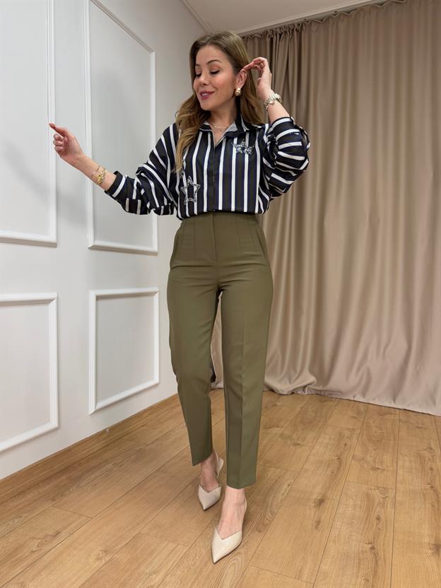 Haki Yıldız Taş Detaylı Gömlek