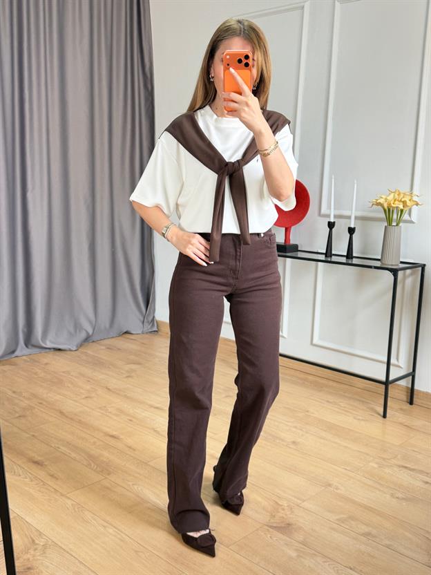 Kahve Bağlama Detaylı Tshirt