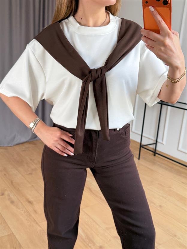 Kahve Bağlama Detaylı Tshirt