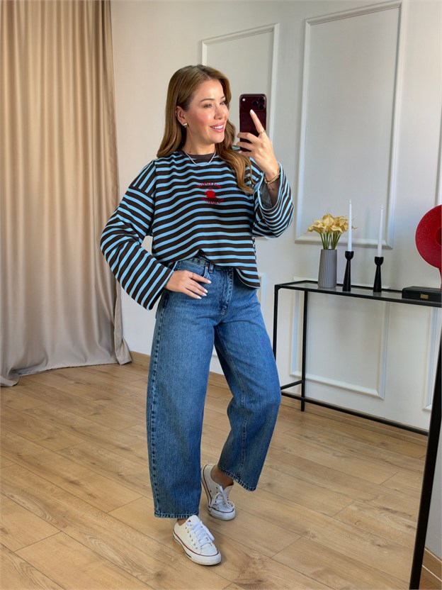 Kahve Çizgili Önü Baskılı Sweatshirt