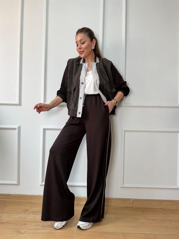 Kahve Çizgili Takım