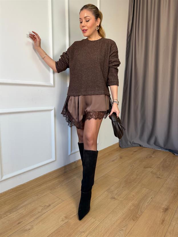 Kahve Dantel Detaylı Saten Bluz