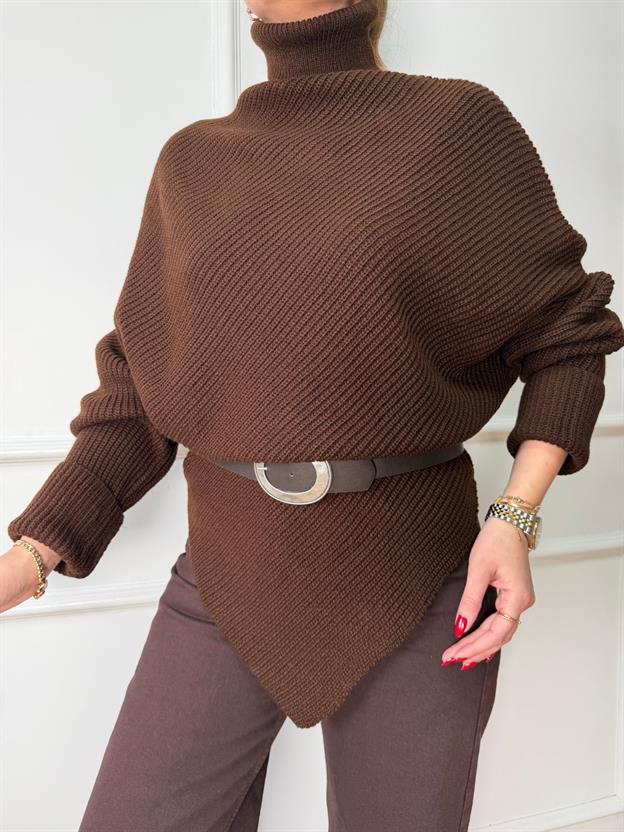 Kahve Kemerli Verev Triko