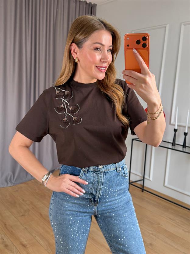 Kahve Omuz Püskül Detaylı Tshirt