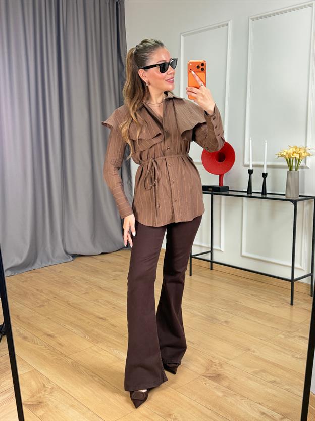 Kahve Pelerin Detaylı Gömlek