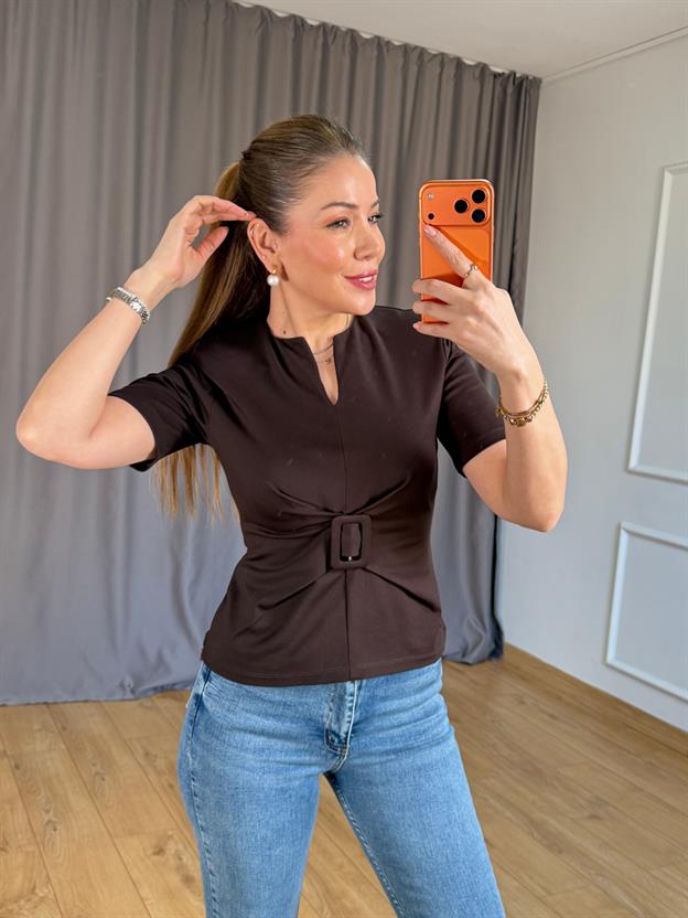 Kahve Toka Detay Bluz