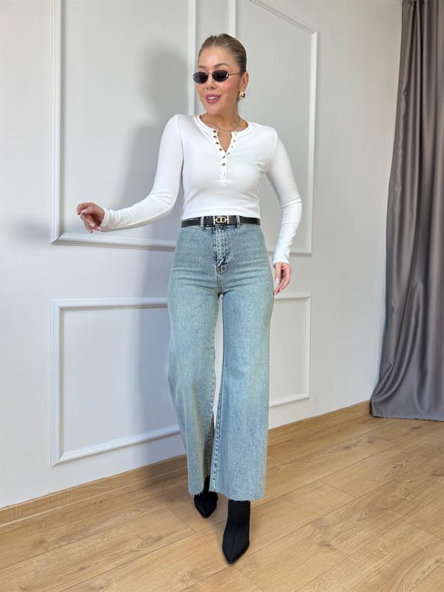 Kar Yıkamalı Cepsiz Flare Jean