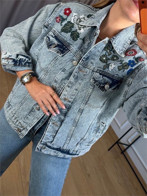 Kar Yıkamalı Nakışlı Jean Ceket