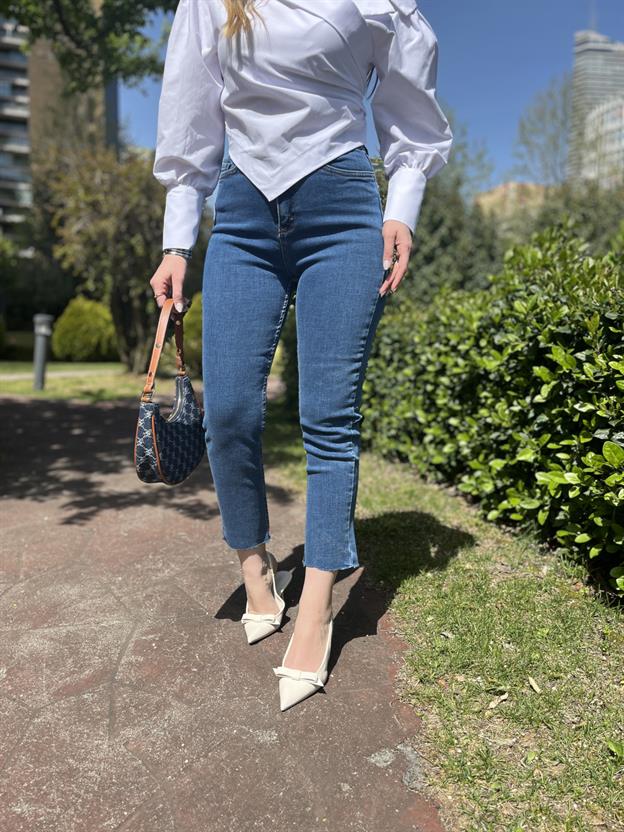 Kesik Paça Kot Jean