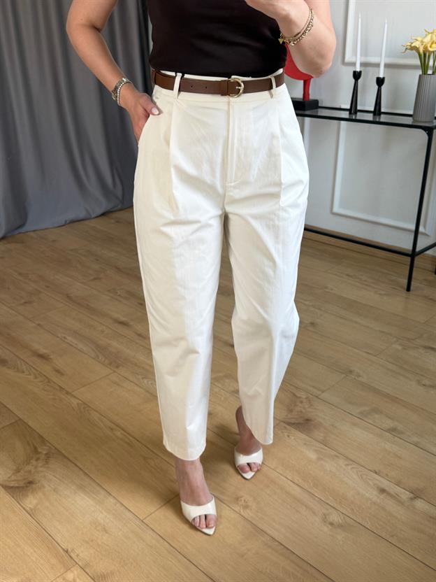 Krem Kemerli Havuç Pantolon