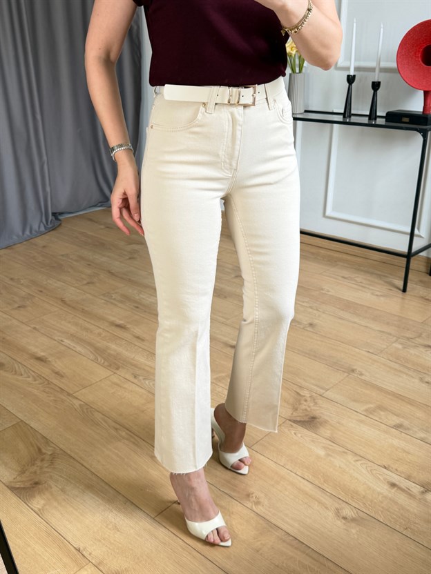 Krem Ütülü Flare Jean