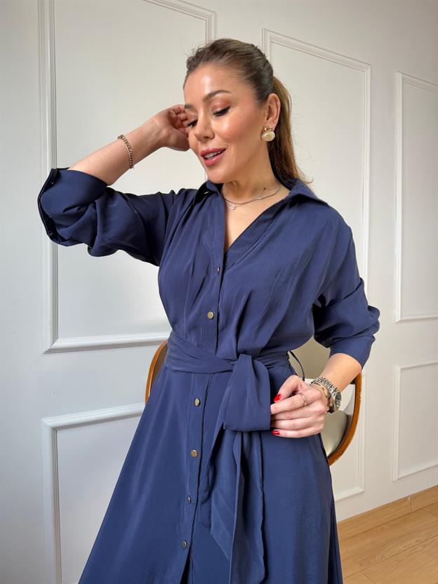 Lacivert Gold Düğmeli Kuşaklı Elbise