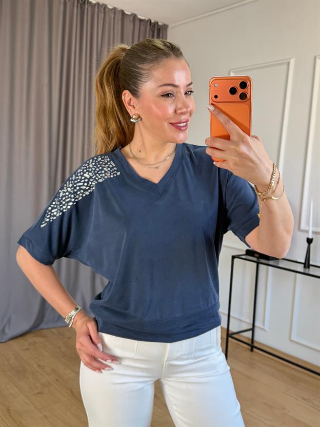 Lacivert Omuz Taşlı Modal Bluz