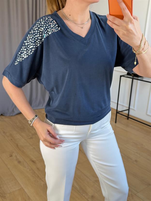 Lacivert Omuz Taşlı Modal Bluz