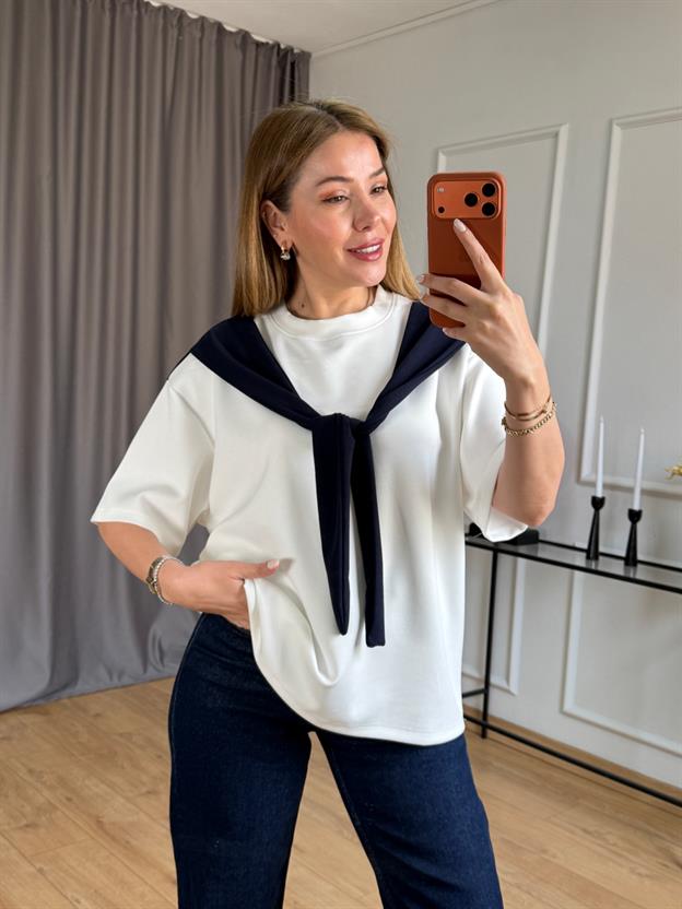 Lacivert Bağlama Detaylı Tshirt