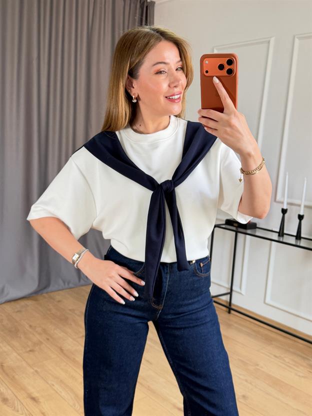 Lacivert Bağlama Detaylı Tshirt