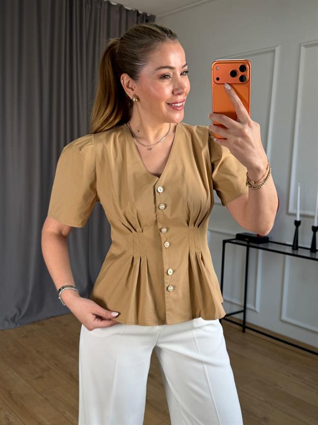Latte İnci Düğmeli Karpuz Kol Gömlek