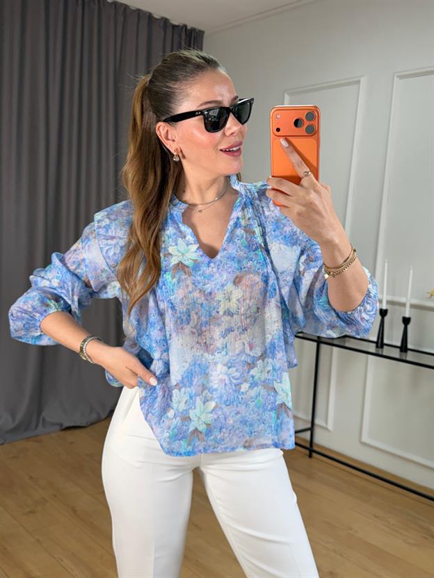 Mavi Çiçek Desenli Bluz