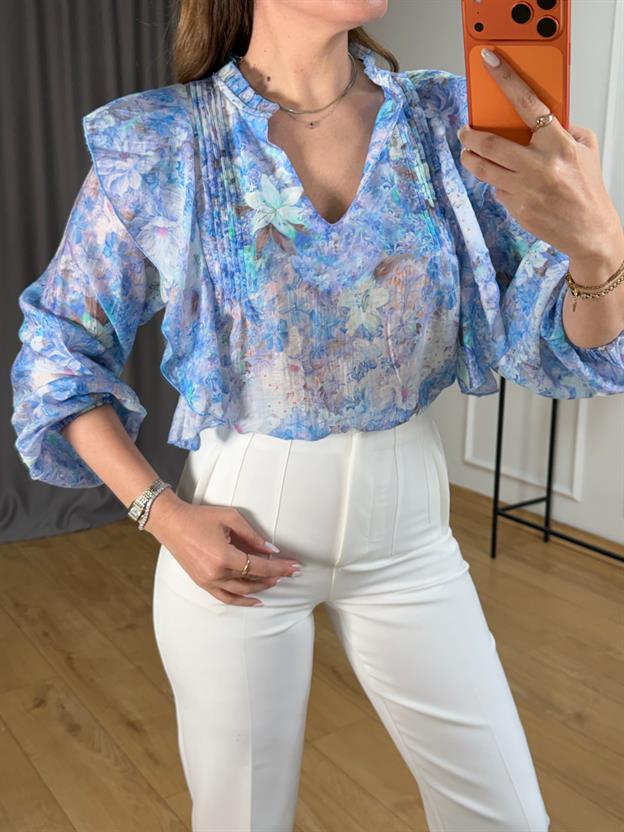 Mavi Çiçek Desenli Bluz