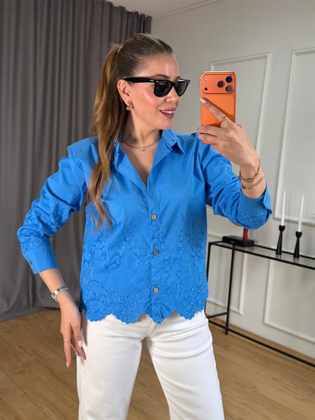 Mavi Etek Ucu Fistolu Gömlek