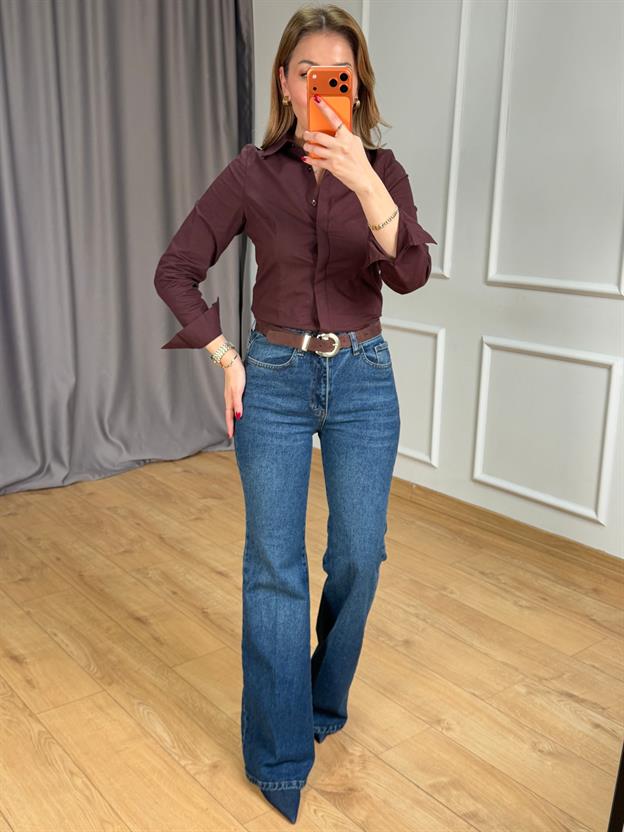 Mavi Ütülü Kemerli Jean