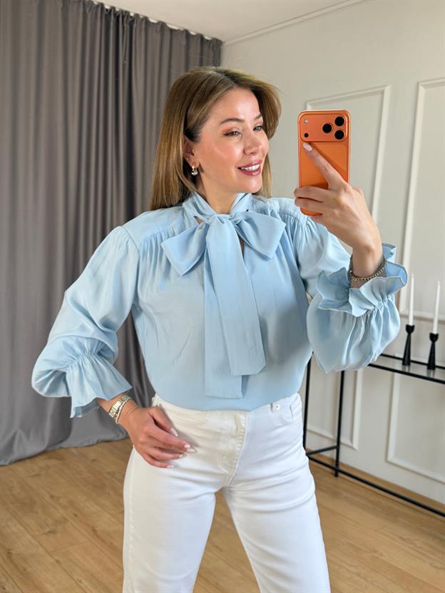 Mavi Yaka Bağlamalı Bluz