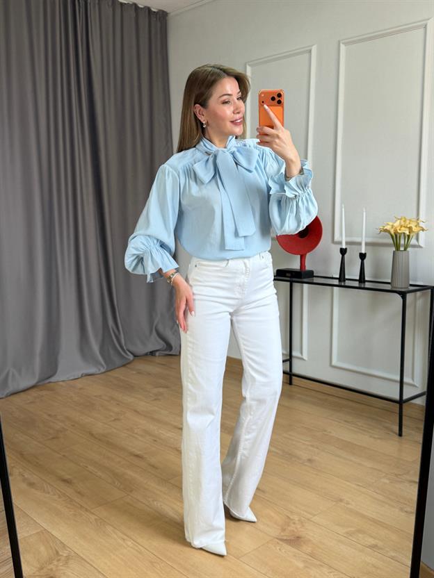 Mavi Yaka Bağlamalı Bluz