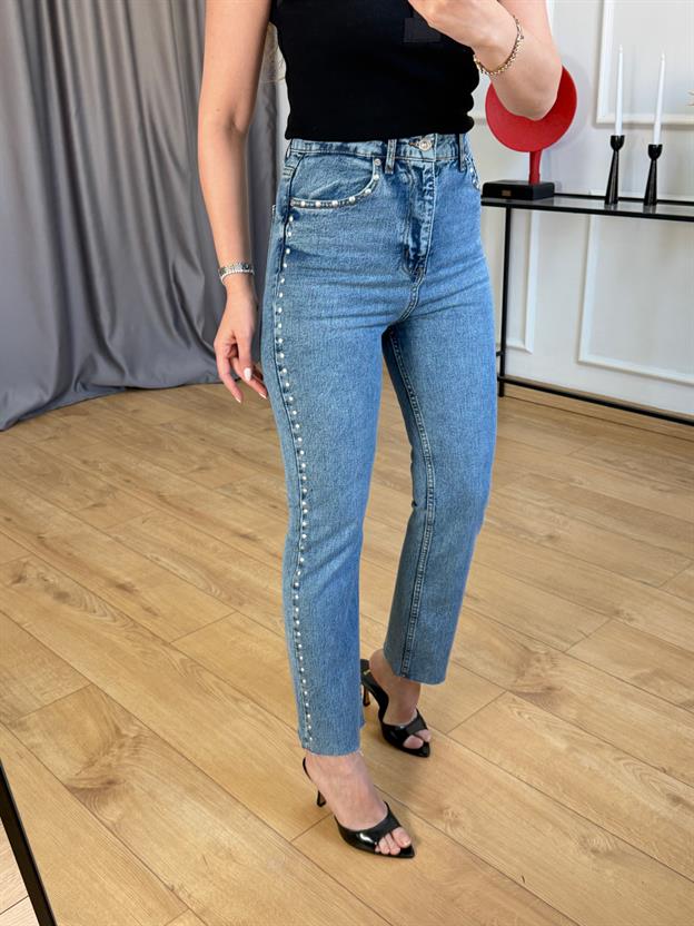 Mavi Zımbalı Jean