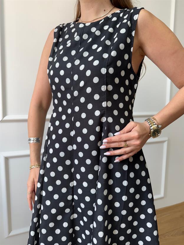 Maxi Siyah Puantiyeli Elbise