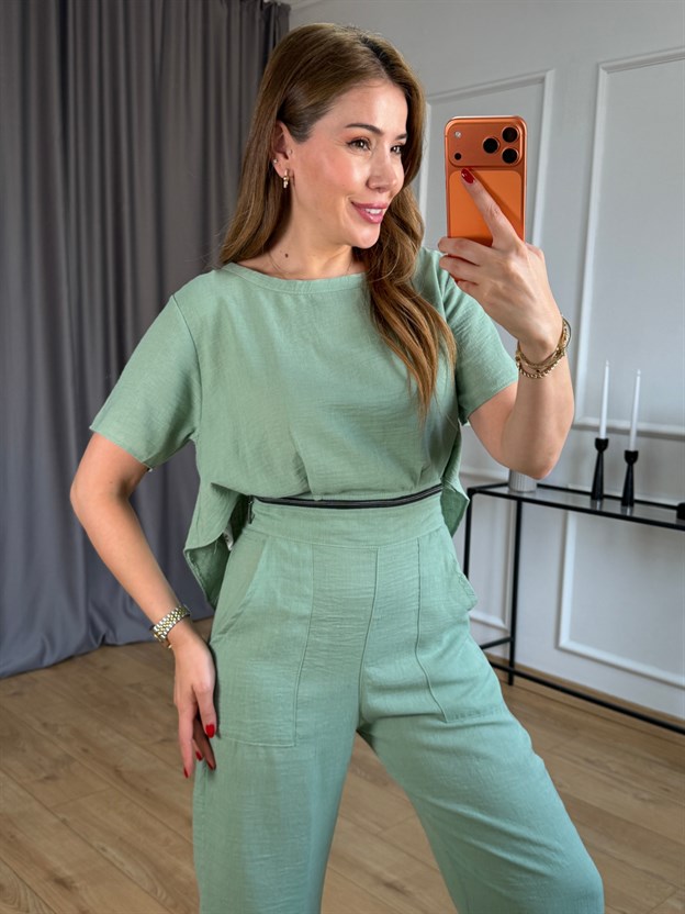 Mint Yeşili Fermuar Detaylı Tulum