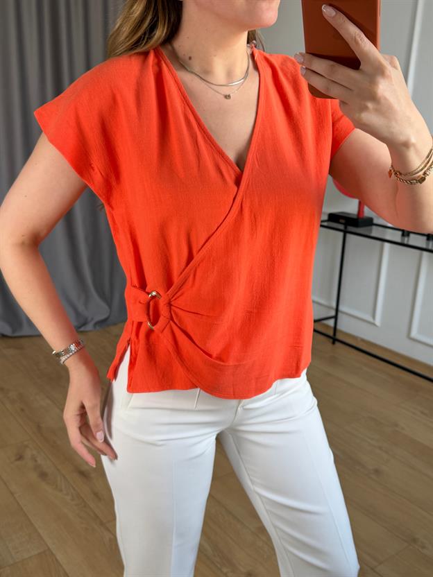 Nar Çiçeği Yan Aksesuarlı Kruvaze Bluz