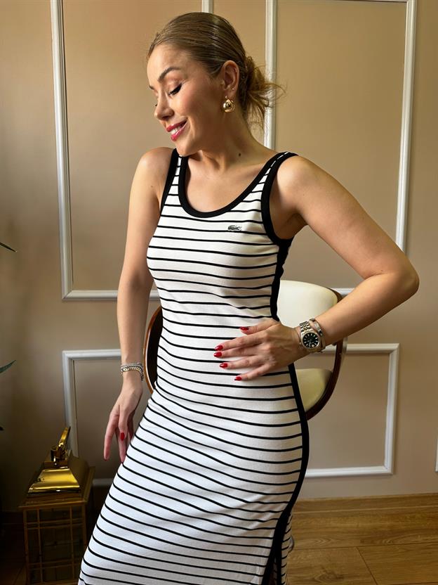 Ekru Çizgili Yan Yırtmaç Elbise