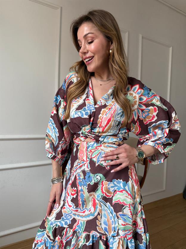 Pencere Detaylı Midi Elbise