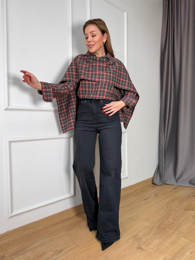 Şal Detaylı Kırmızı Desenli Gömlek