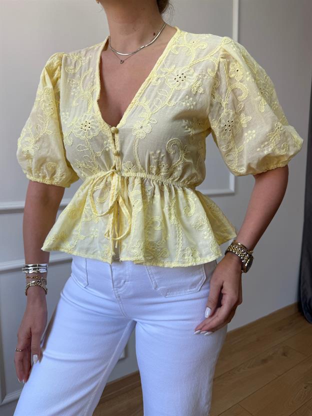 Sarı Bel Bağlama Detaylı Balon Kol Bluz