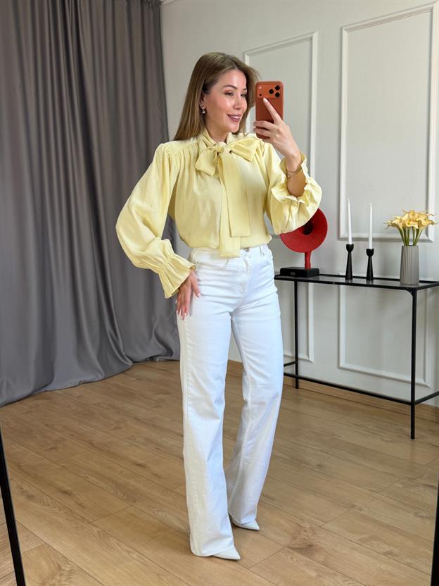 Sarı Yaka Bağlamalı Bluz