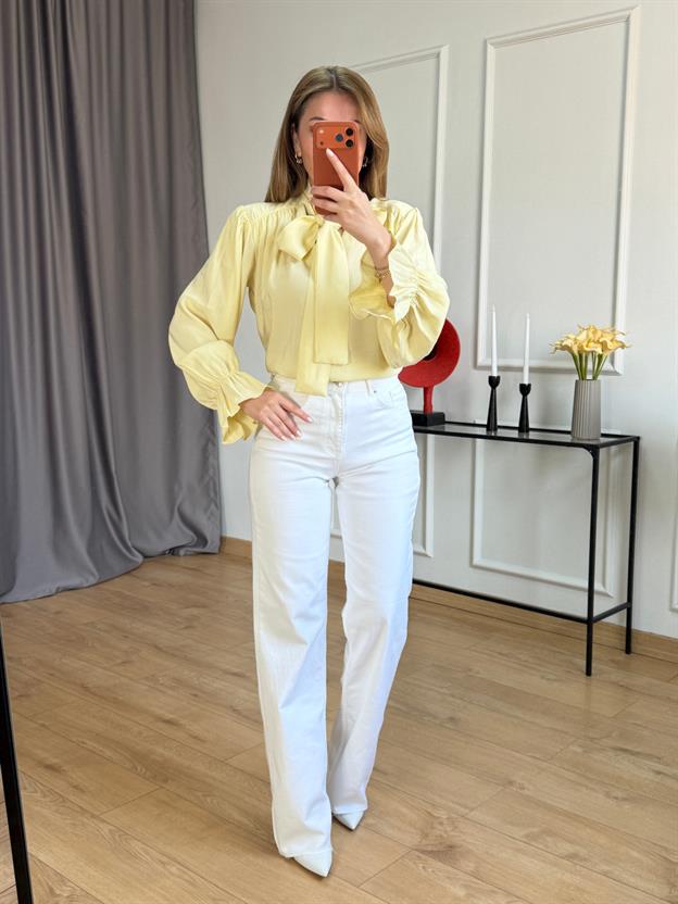 Sarı Yaka Bağlamalı Bluz