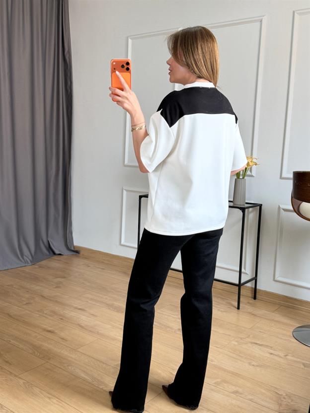 Siyah Bağlama  Detaylı Tshirt