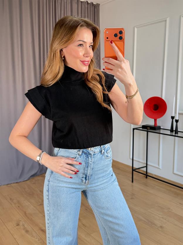 Siyah Balıkçı Yaka Bluz