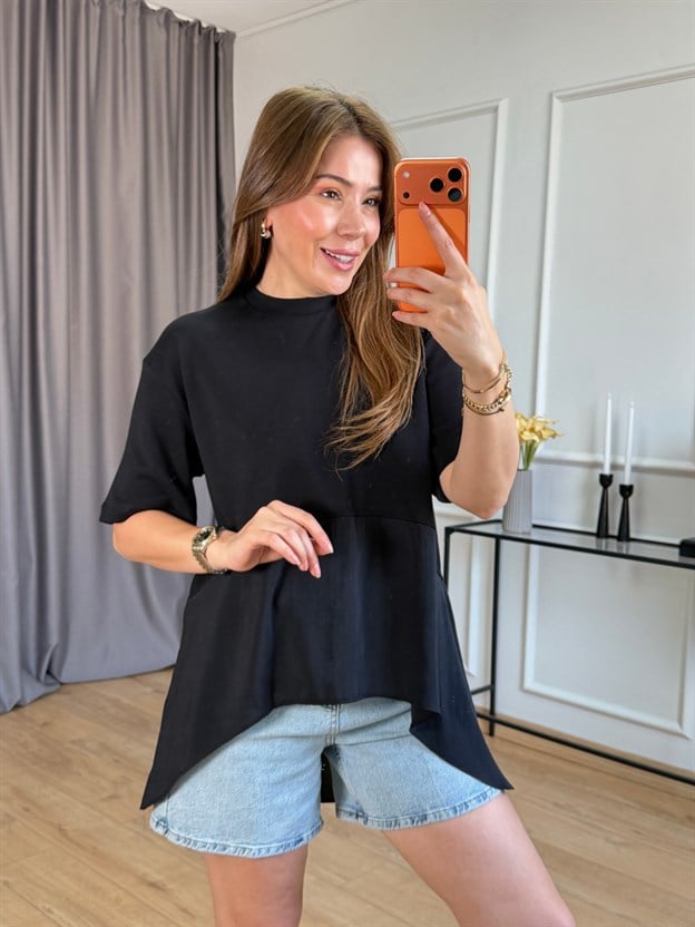 Siyah Eteği Garnili Tshirt