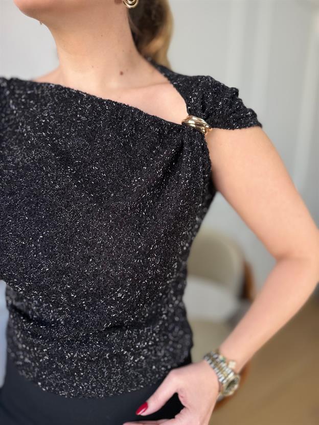 Siyah Gold Aksesuarlı Taşlı Bluz