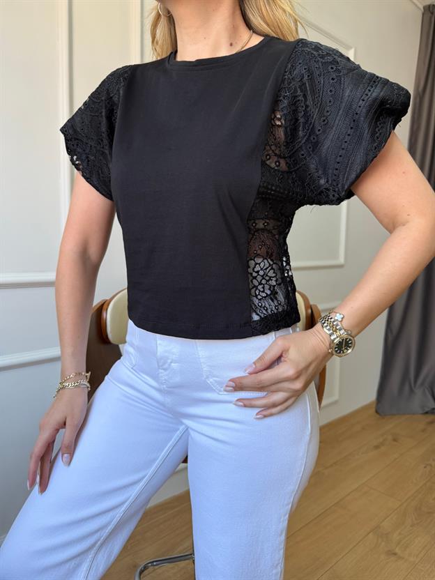 Siyah Kol Dantel Detaylı Bluz