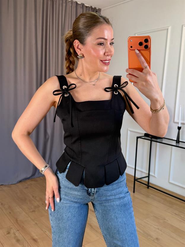 Siyah Korse Bluz