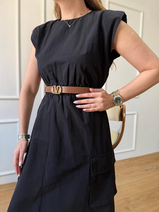 Siyah Sıfır Kol Cep Detaylı Elbise 