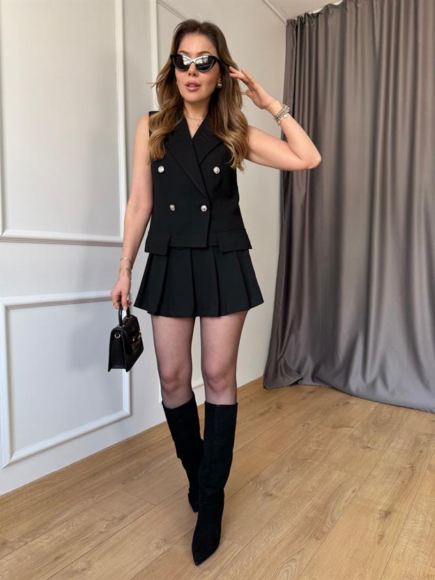 Siyah Yelek Detay Ceket