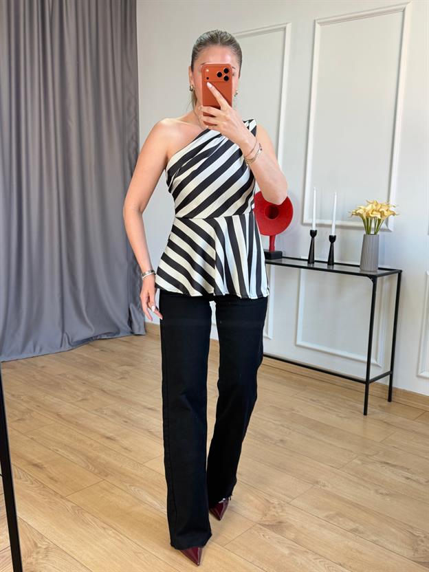 Tek Kol Saten Çizgili Bluz