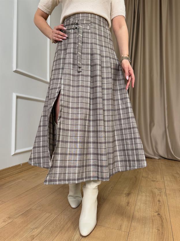 Vizon Yırtmaçlı Ekose Etek