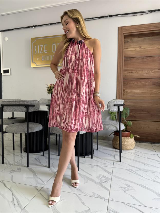 Yaka Boncuk Detaylı Pembe Ebruli Elbise