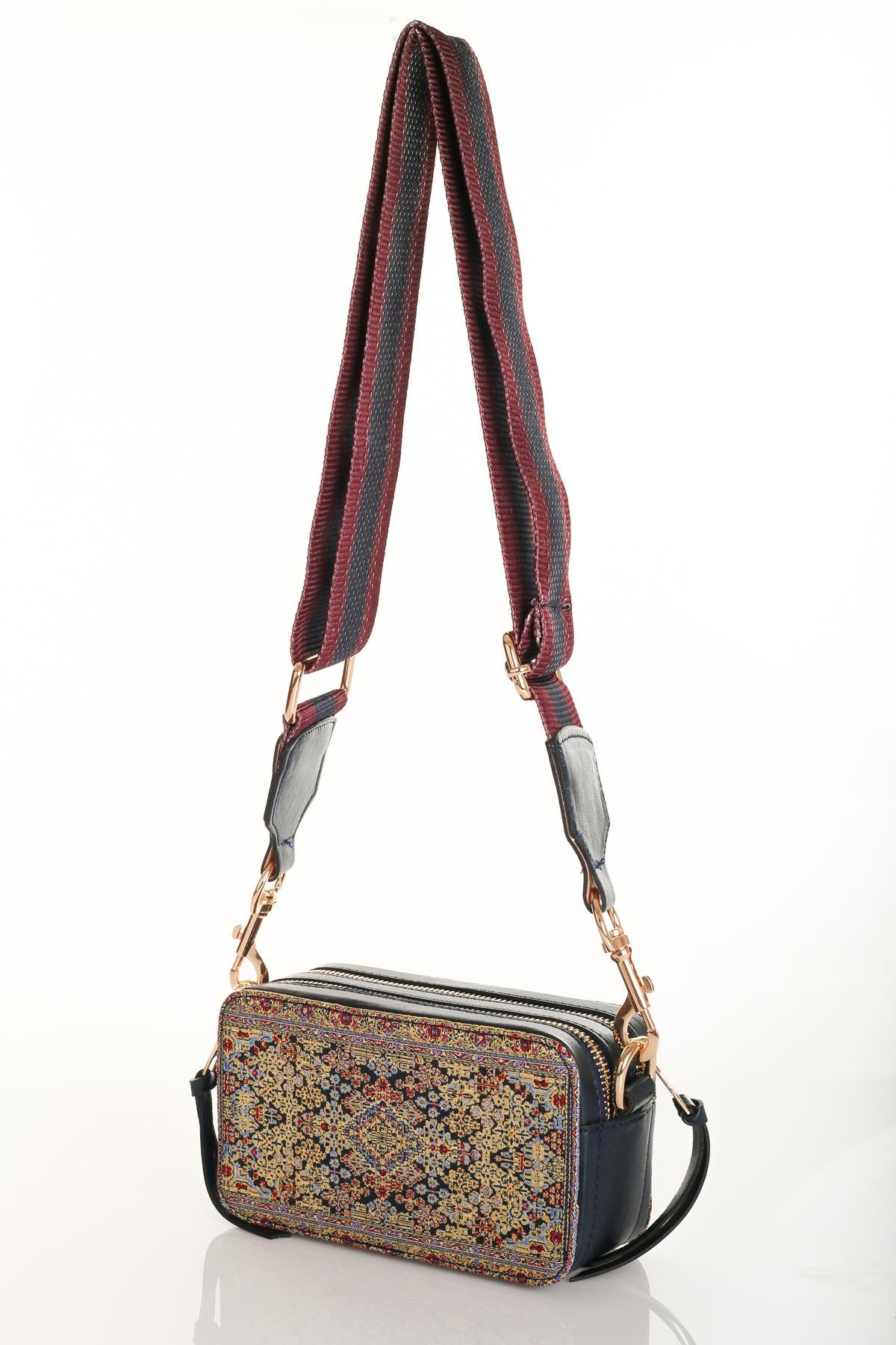 Mottif  İstanbul  Otantik Dokuma Kadın Postacı Çanta 1070.18